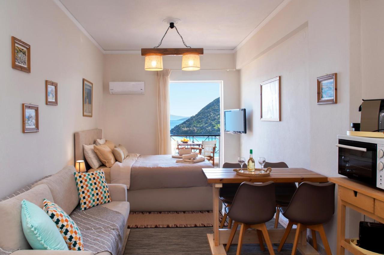 Lovely Studio With Awesome View Tolón Extérieur photo